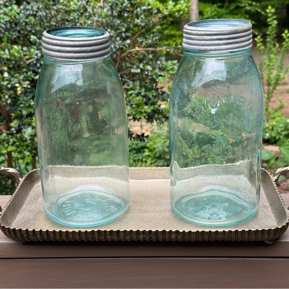 VTG 2/ Mason’s Cross Jar Light Aqua Blue Zinc Lid